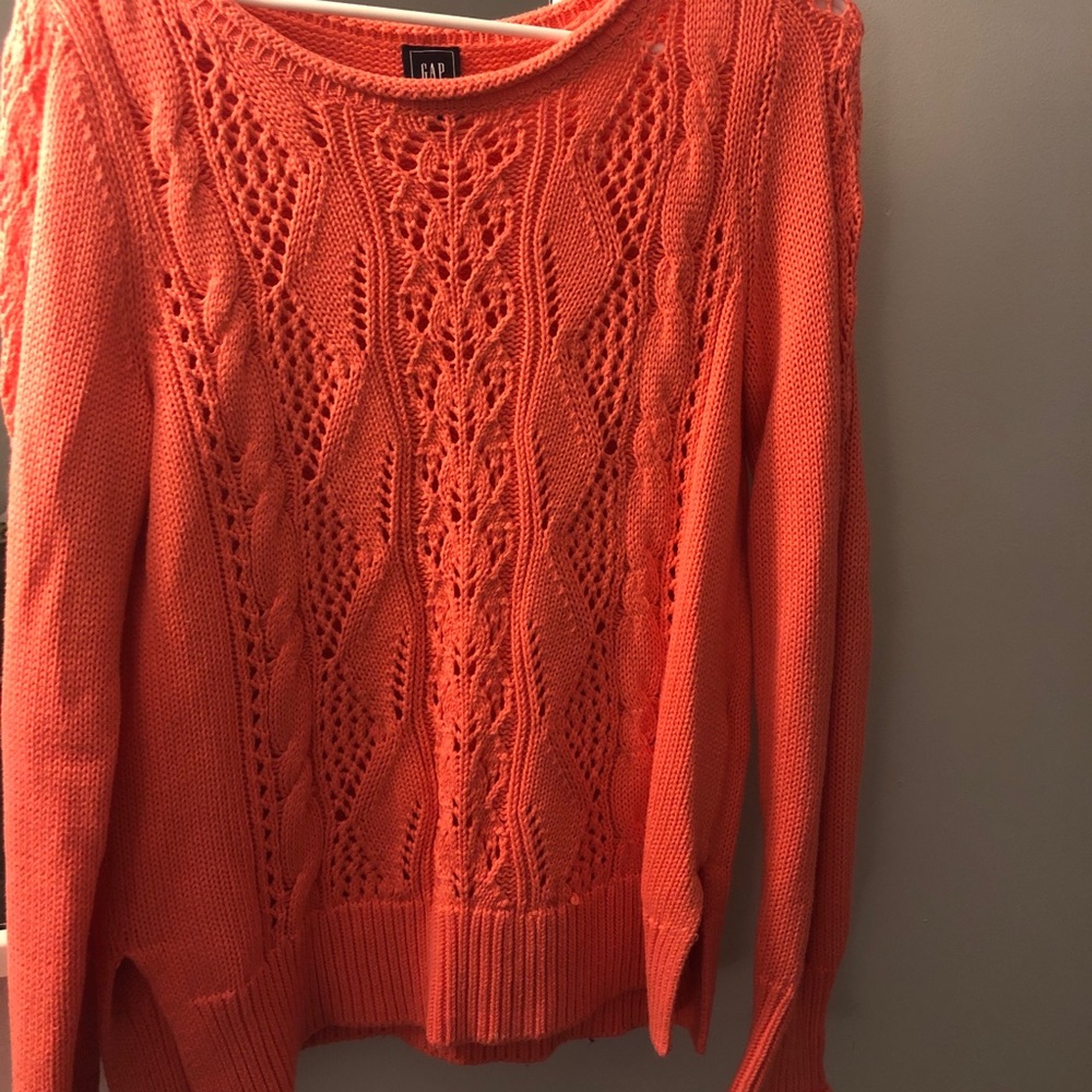 Gap used sweater
